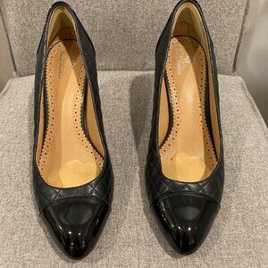 Captoe Leather Shoes, Size 9